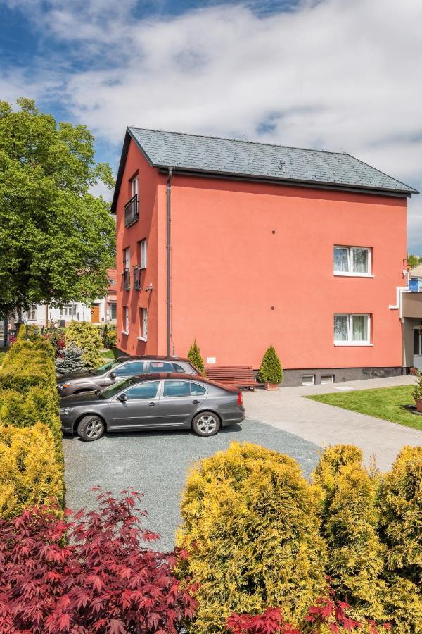 Elendris - Ubytovani U Kostela Brno Bagian luar foto
